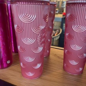 New Pink pearl Starbucks tumbler *AVAILABLE*